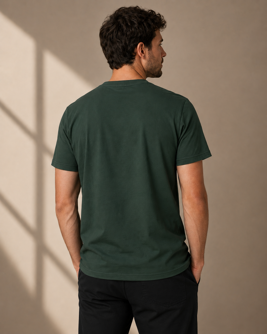 CONTOUR | Essential Regular T-Shirt